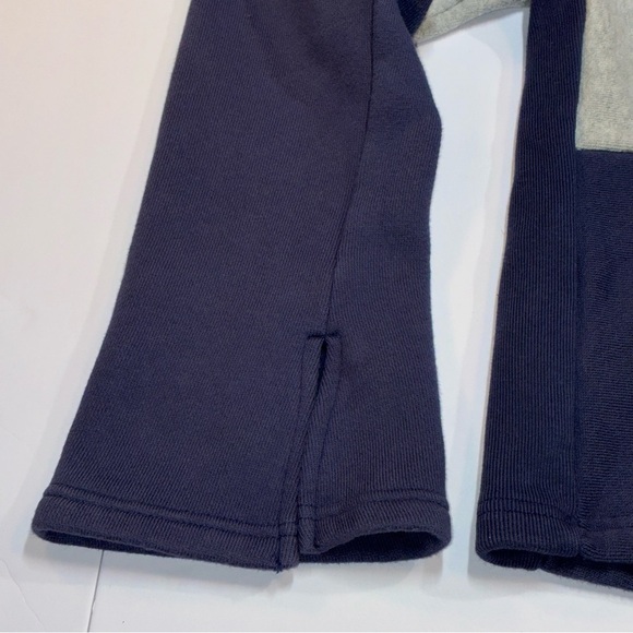 Champion Reverse Weave Colorblock Red Grey Blue Cropped Hoodie Women’s Medium - Picture 5 of 8